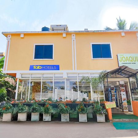 Fabhotel Joaquim Beachside Resort - Nr Tito'S Lane, Baga Beach Eksteriør billede