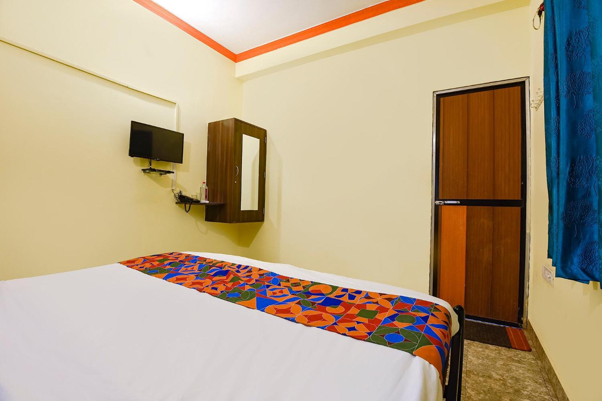 Fabhotel Joaquim Beachside Resort - Nr Tito'S Lane, Baga Beach Eksteriør billede