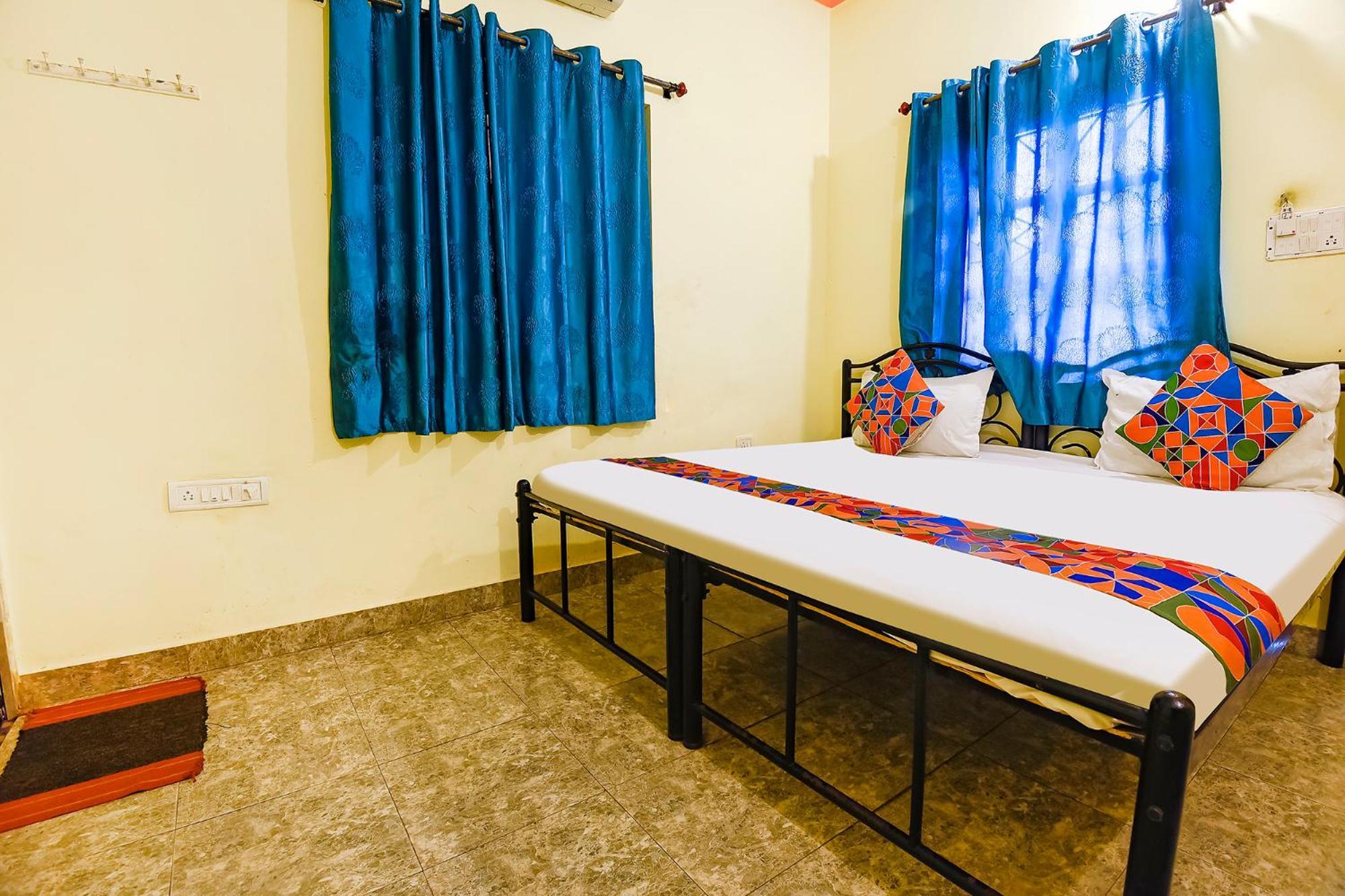 Fabhotel Joaquim Beachside Resort - Nr Tito'S Lane, Baga Beach Eksteriør billede